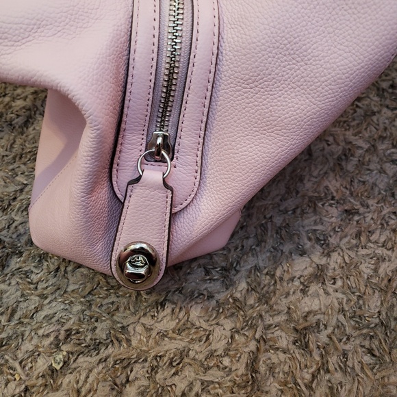 Leather Coach Light Pink Zippered Tote - Picture 4 of 8
